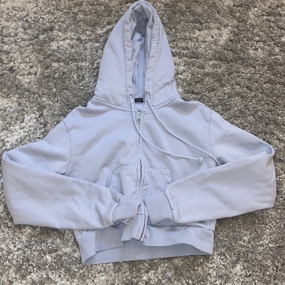 BRANDY MELVILLE CROPPED LAVENDER PURPLE HOODIE - Picture 1 of 1